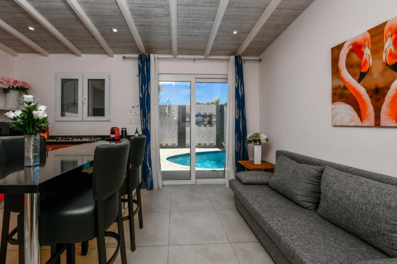 Boutique Hotel Swiss Paradise Aruba Villas&Suites Palm Beach Extérieur photo