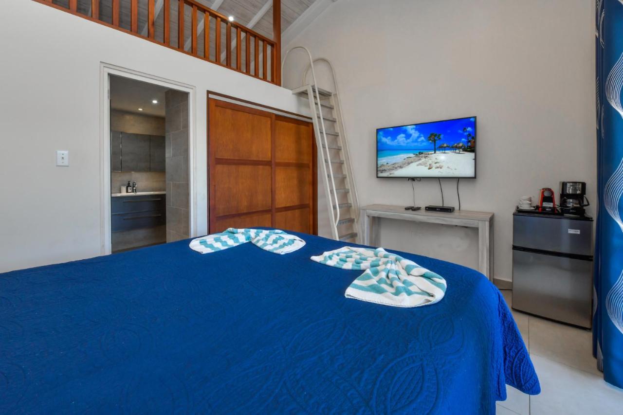 Boutique Hotel Swiss Paradise Aruba Villas&Suites Palm Beach Extérieur photo