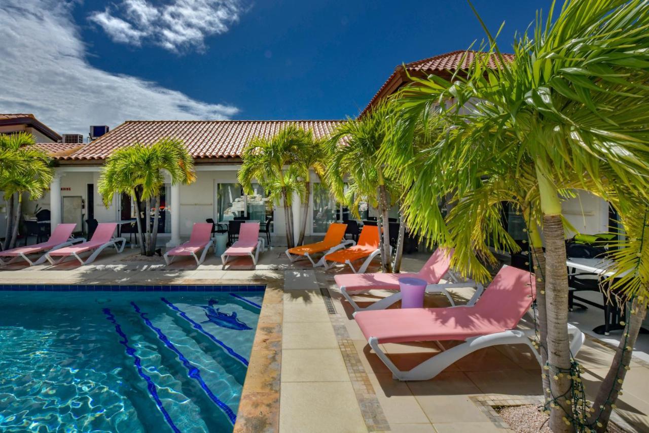 Boutique Hotel Swiss Paradise Aruba Villas&Suites Palm Beach Extérieur photo