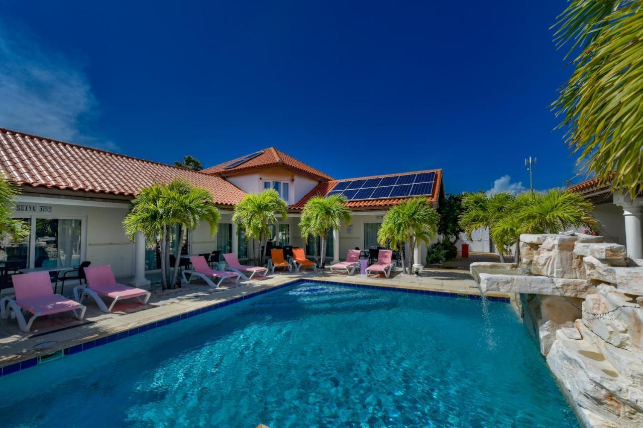 Boutique Hotel Swiss Paradise Aruba Villas&Suites Palm Beach Extérieur photo
